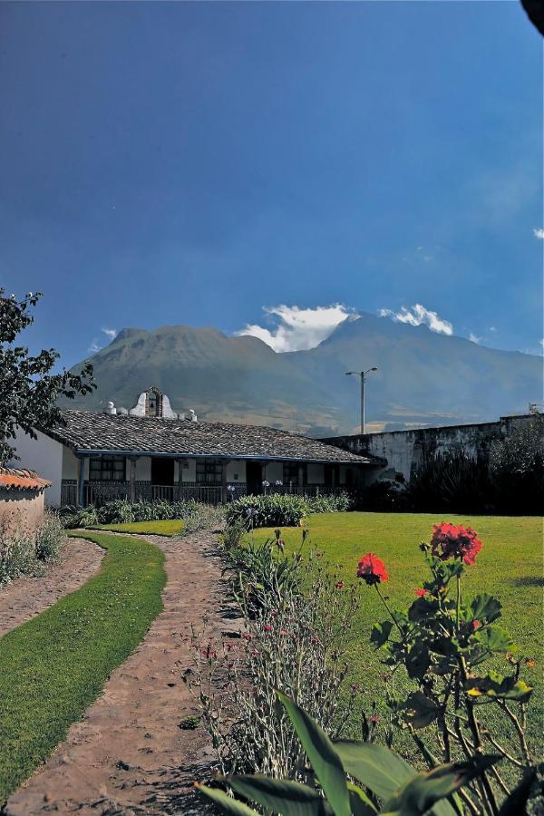 Hacienda Cusin Hotel Otavalo Eksteriør billede